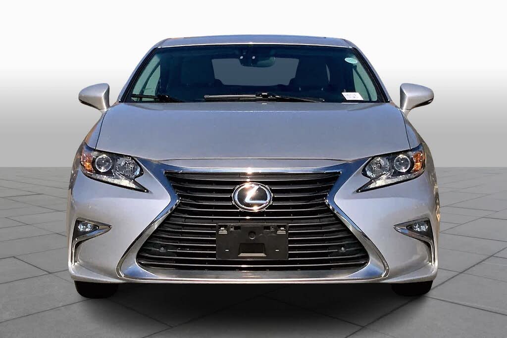 2022 Lexus ES 350