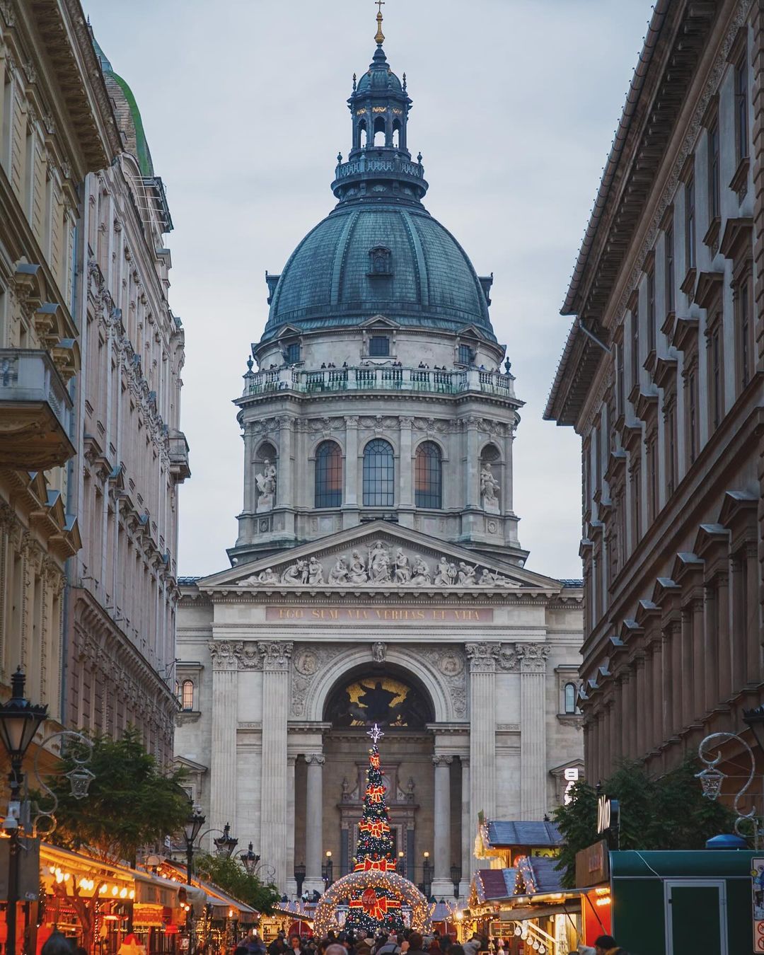 Top 10 Things to Do in Budapest and Best Places to Stay for Your City Break