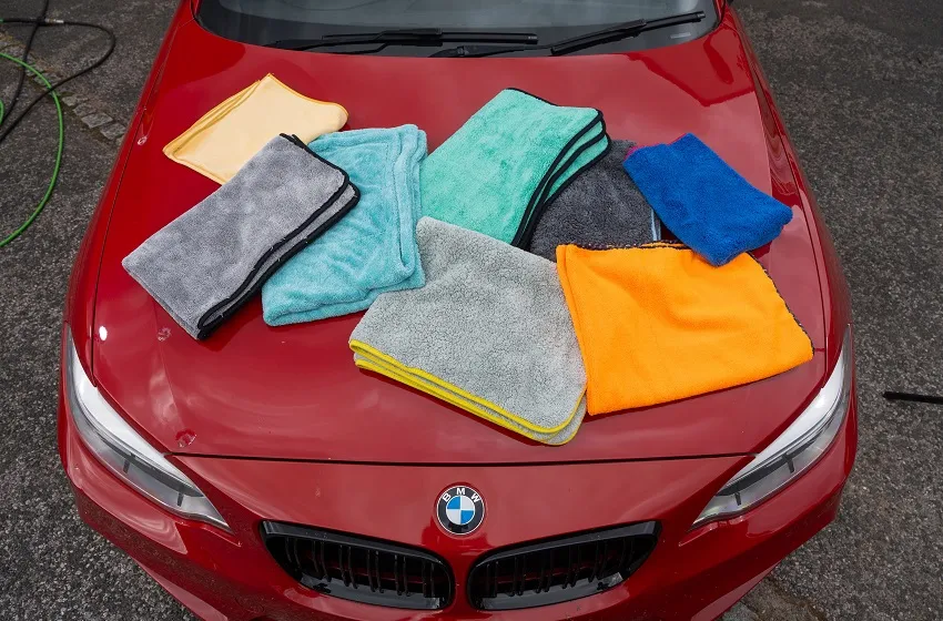 Top Microfiber Towels for Effective Cleaning and Drying