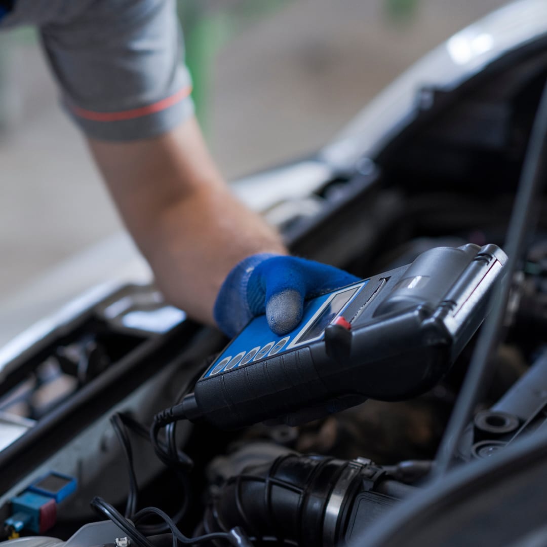 NOCO Portable Jump Starter vs. Traditional Jumper Cables: Which is Better?