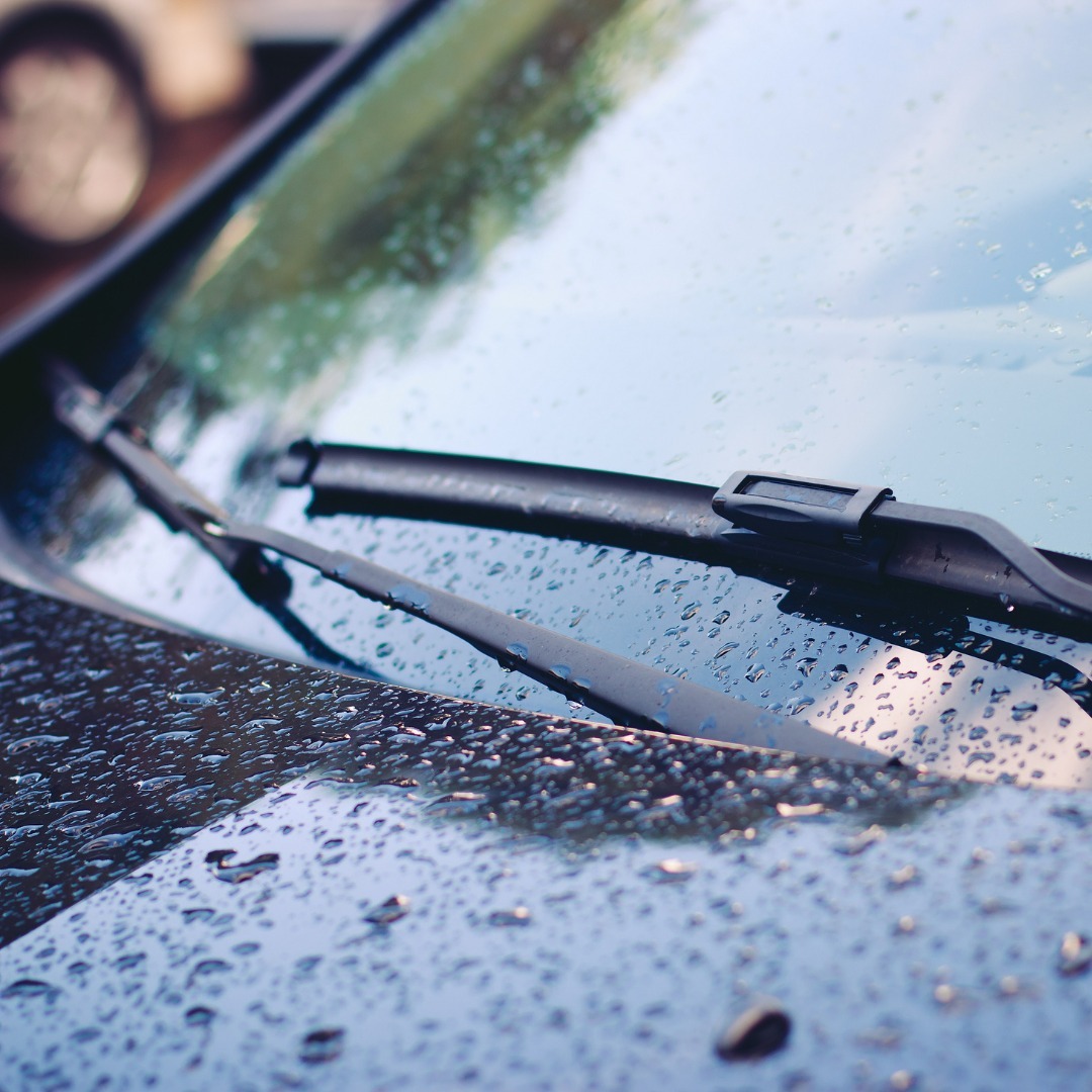 How to Choose the Right Windshield Wiper Blades for Your Vehicle