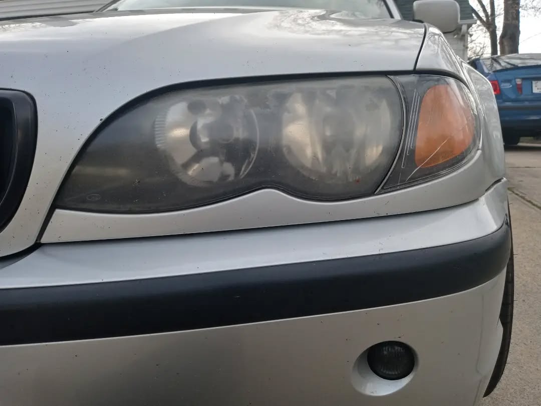 Guide to Restoring Headlight Lenses for Clear Visibility