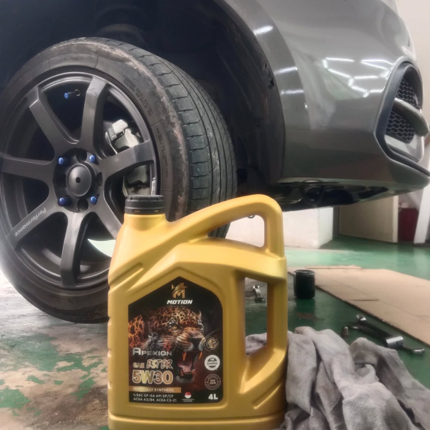 Car Leaking Oil? Easy DIY Steps to Fix Engine Oil Leaks at Home