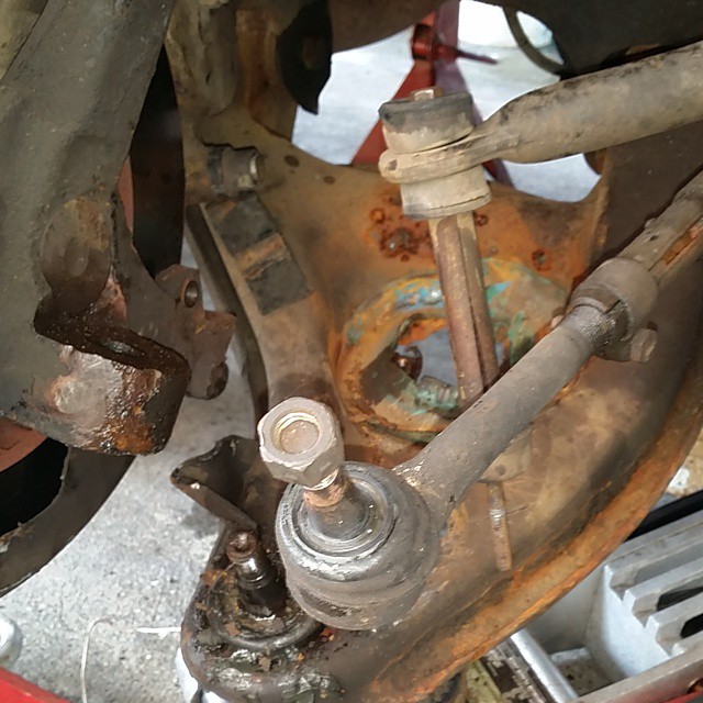 Step-by-Step Guide to Replacing an Outer Tie Rod End