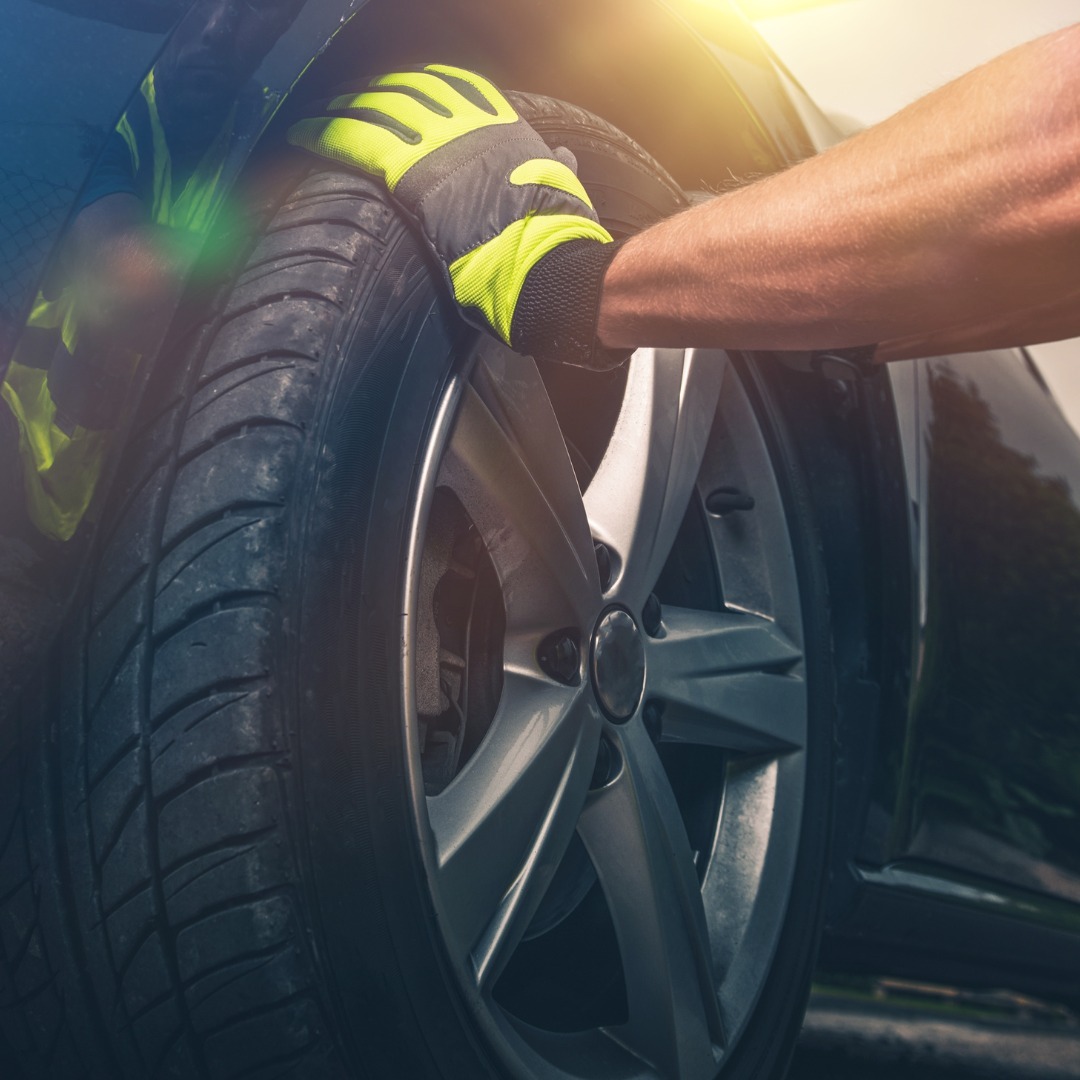 Step-by-Step Guide to Checking Tire Pressure