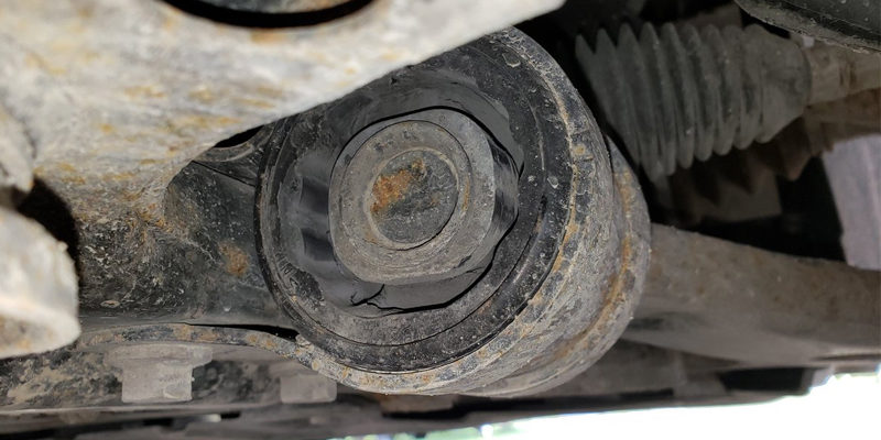 Common Signs and Risks of Worn Suspension Bushings