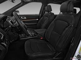 2016 Ford Explorer: Car Seat Check