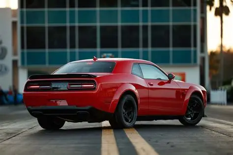 2018 Dodge Challenger SRT Demon: Ultimate Drag Car Review
