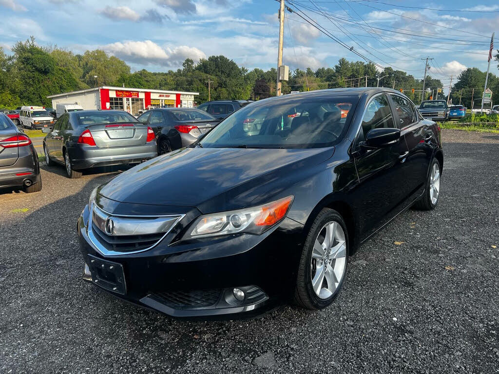 2013 Acura ILX 2.0L FWD