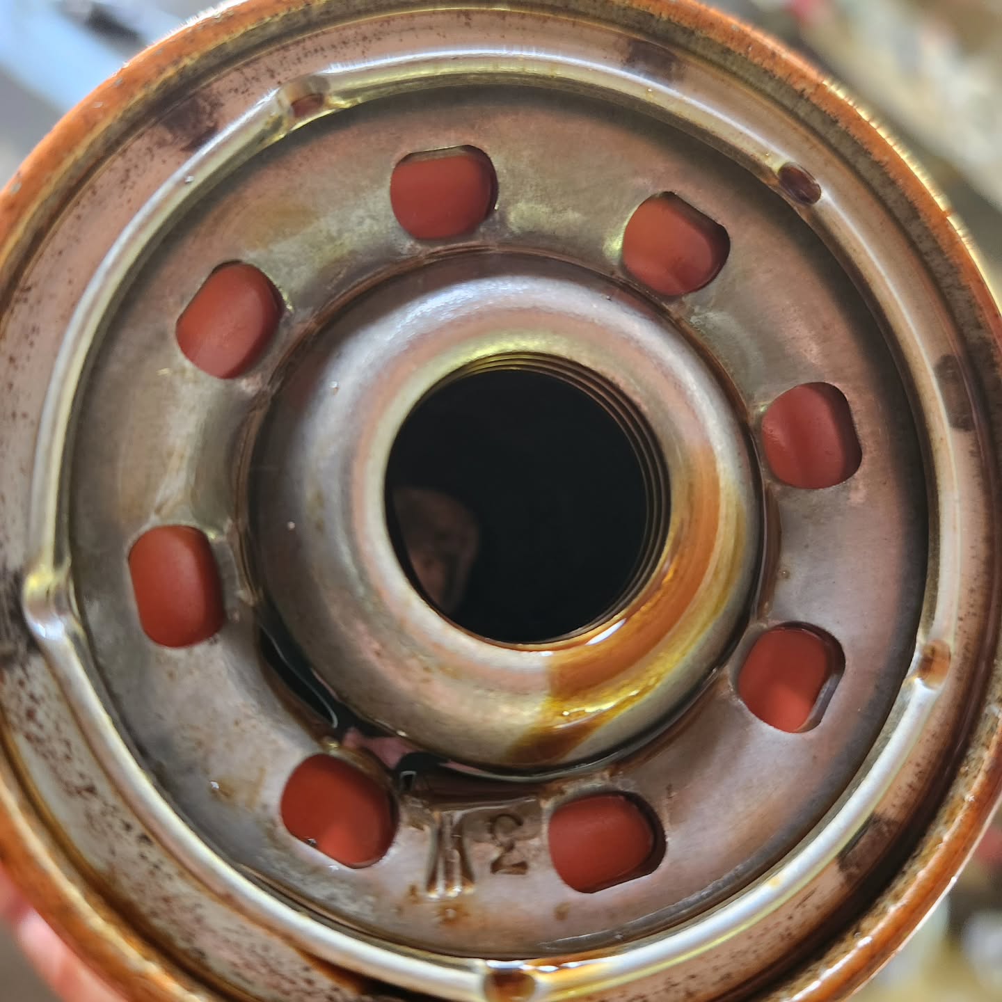 Understanding How Oil Filters Work: A Complete Guide Understanding How Oil Filters Work: A Complete Guide