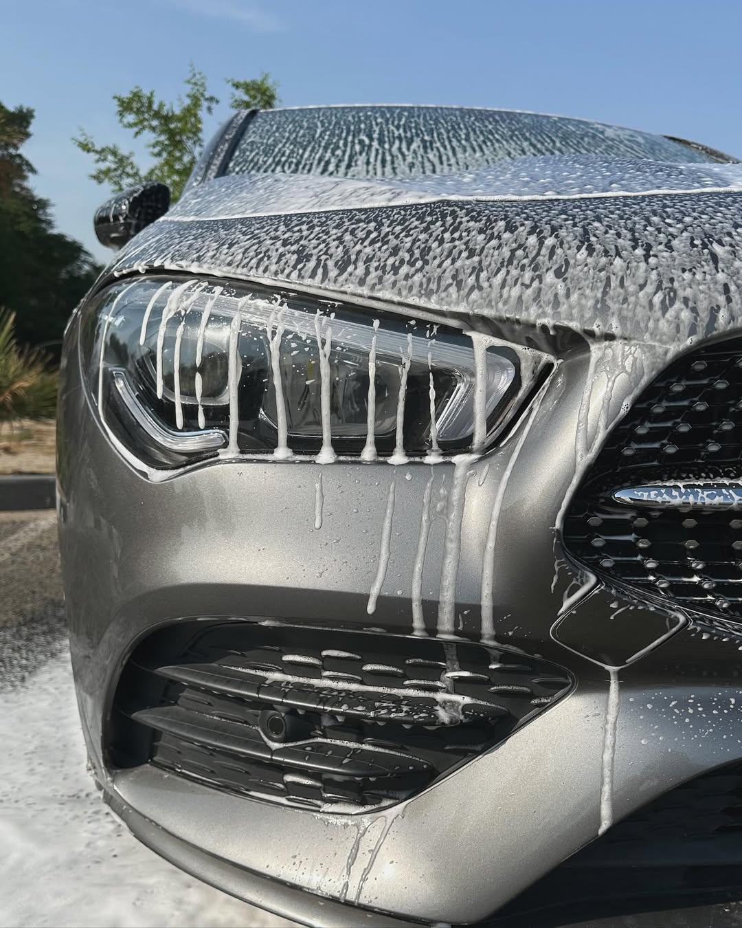 Handwashing Your Car vs. Automatic Car Wash: Key Benefits Explained