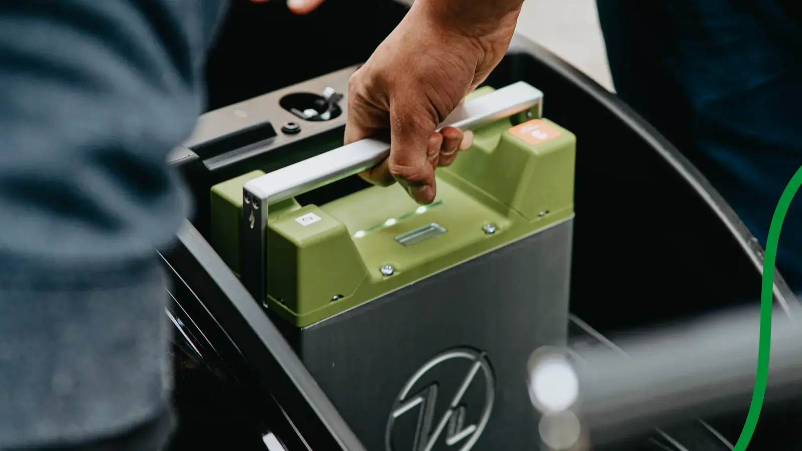 Electric Car Battery Lifespan: What to Expect & How to Maximize It