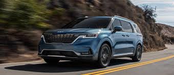 Top Auto Industry Headlines This Week: Ford Maverick, Kia Carnival Earn Prestigious Awards