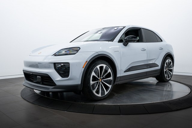 Porsche Macan Transitions to All-Electric: Key Benefits and What It Means for Drivers