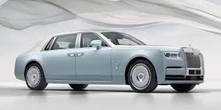 2018 Rolls-Royce Phantom First Look: Features, Design, and Specs