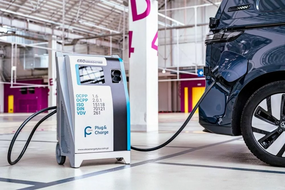 Plug & Charge Technology Simplifies EV Charging—No More Apps or Cards Needed