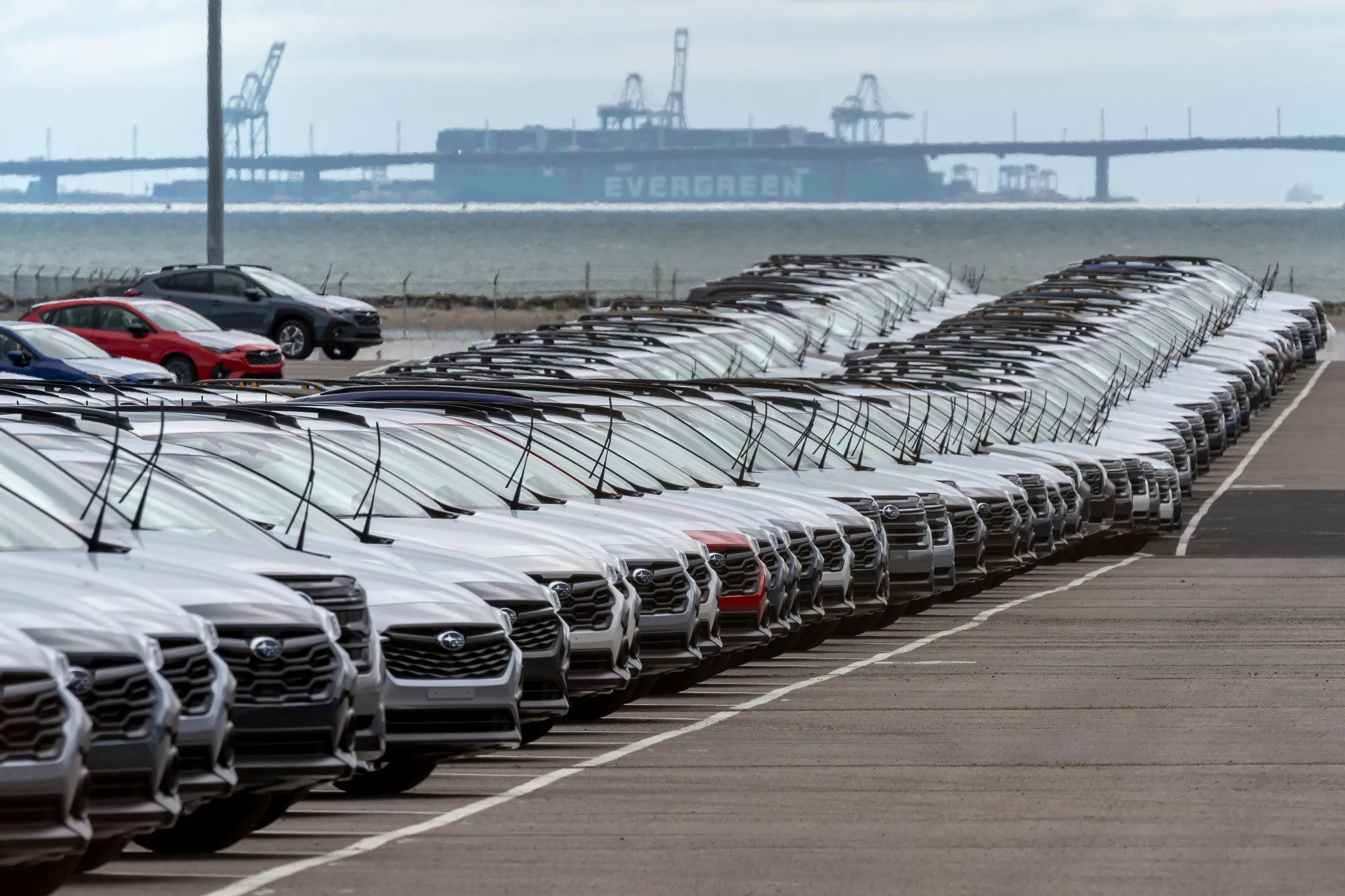 Automakers' Strategies for Navigating Trump-Era Tariffs