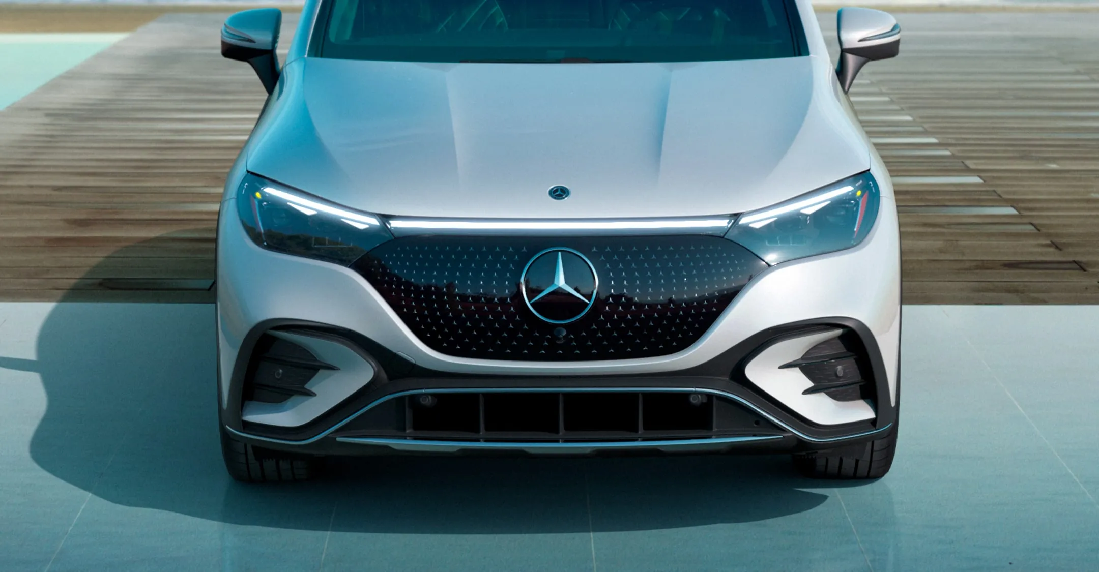 Mercedes-Benz Temporarily Halts U.S. Deliveries of EQE and EQS Electric Vehicles