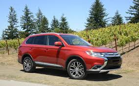 2016 Mitsubishi Outlander Review: Improved Performance and Design