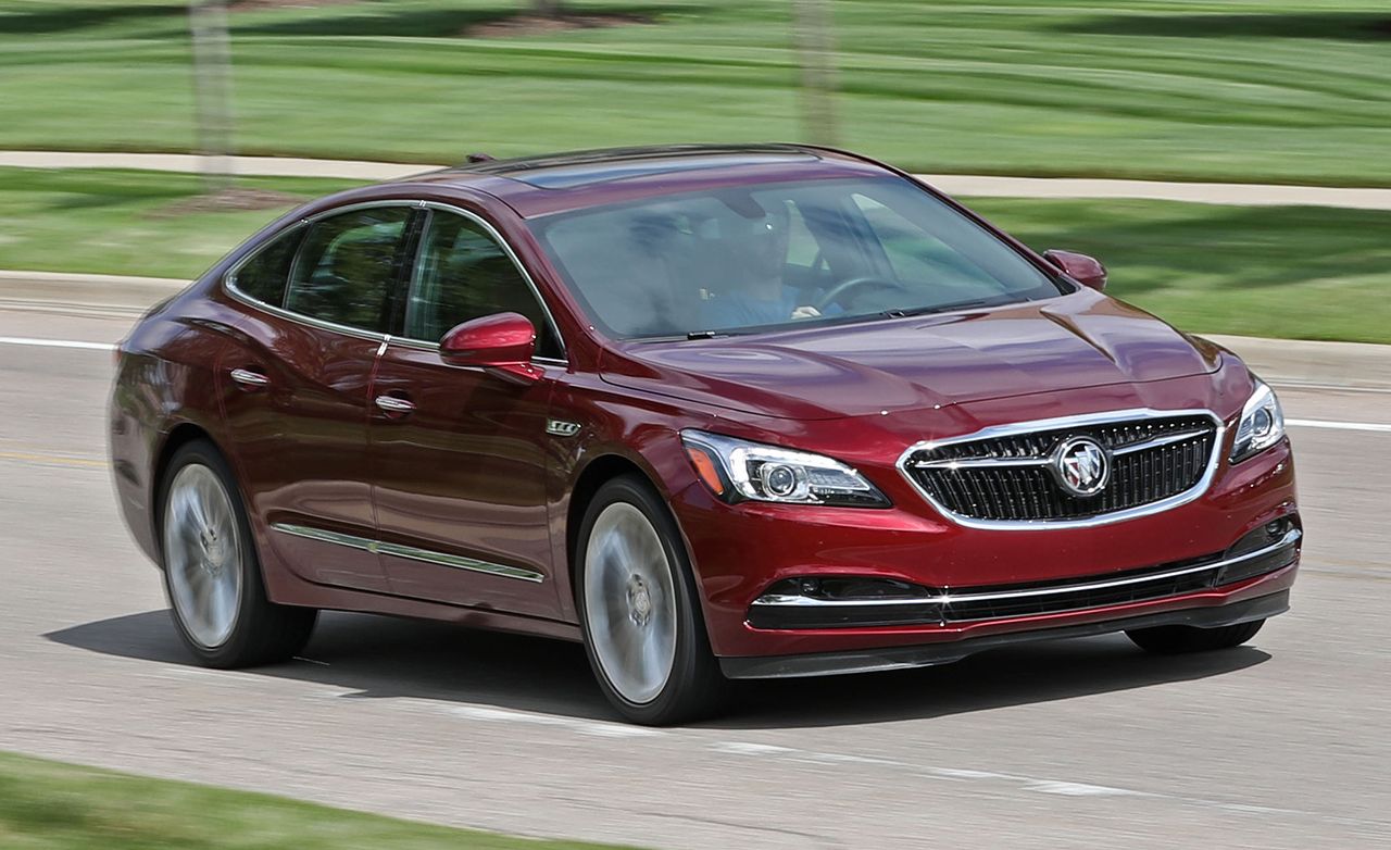 2017 Buick LaCrosse Review: A Surprisingly Competitive Luxury Sedan
