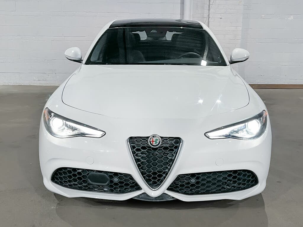 2022 Alfa Romeo Giulia